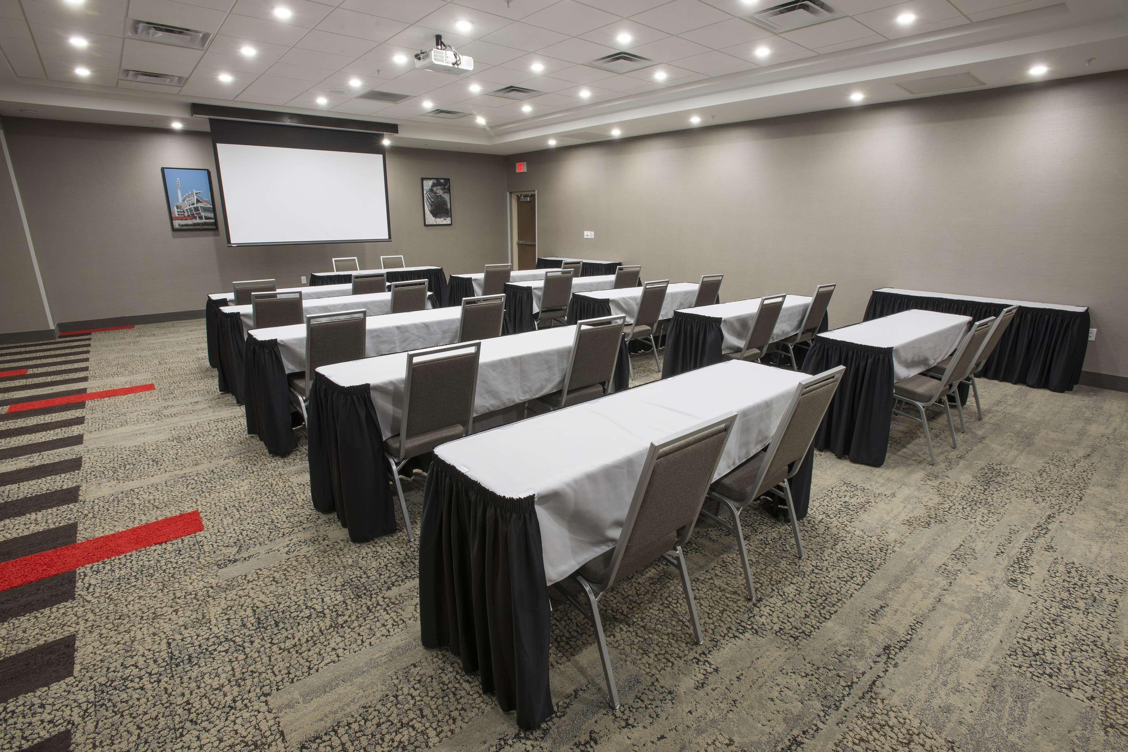 Hampton Inn & Suites - Cincinnati/Kenwood, Oh Silverton Εξωτερικό φωτογραφία