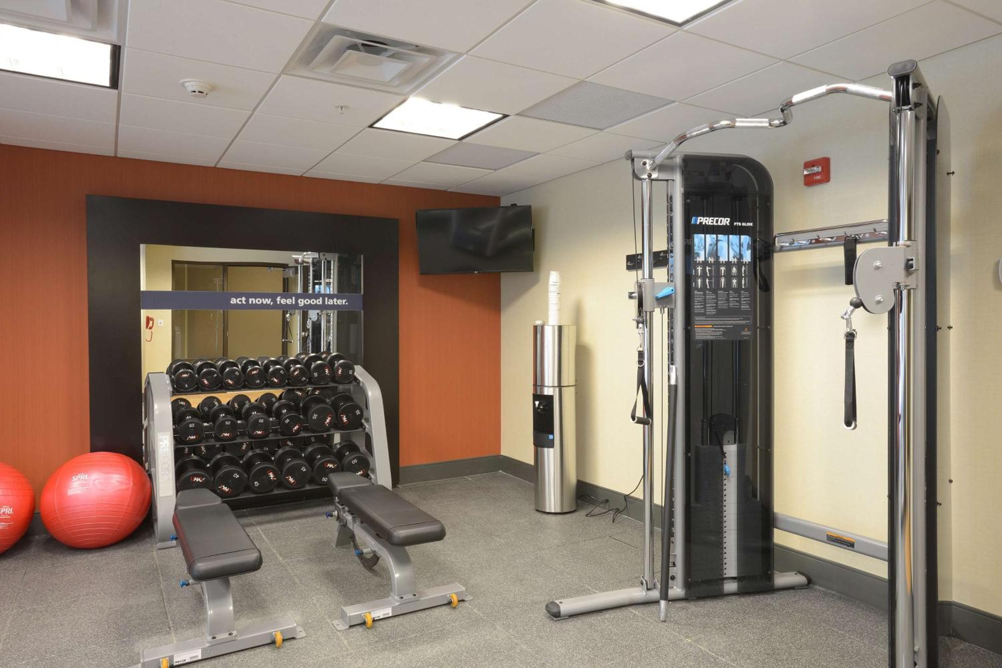 Hampton Inn & Suites - Cincinnati/Kenwood, Oh Silverton Εξωτερικό φωτογραφία